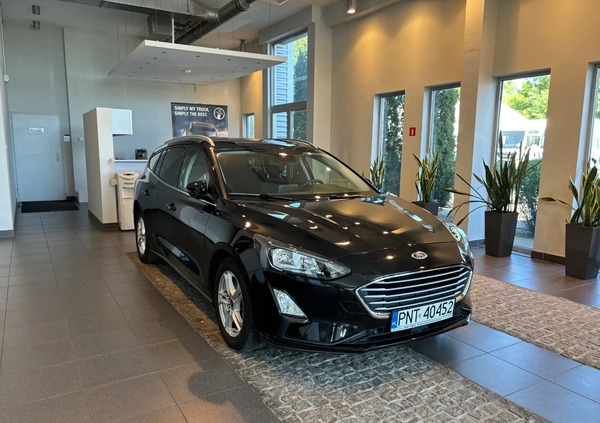 Ford Focus cena 53900 przebieg: 143000, rok produkcji 2019 z Trzebiatów małe 704